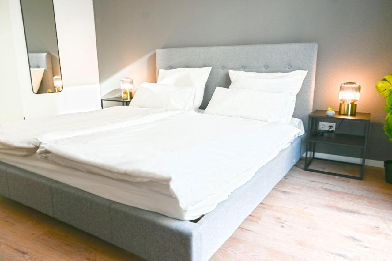 80qm In Zentral Gelegen Mit Hohen Decken - Beuys - Apartment